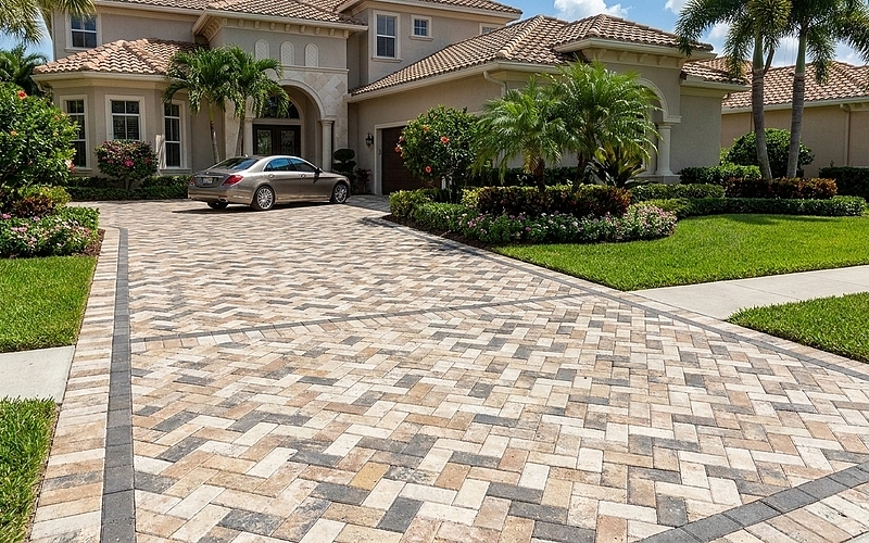 Driveway Pavers in Parkland That Stand Out in Neighborhoods