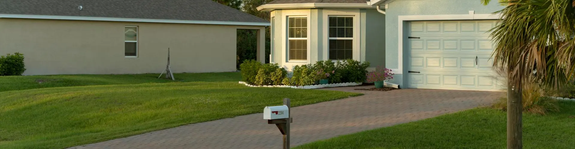 Driveway Installation & Replacement in Parkland